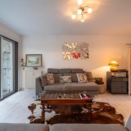 Appartement Atypique Avec Terrasse Apartment Hyeres